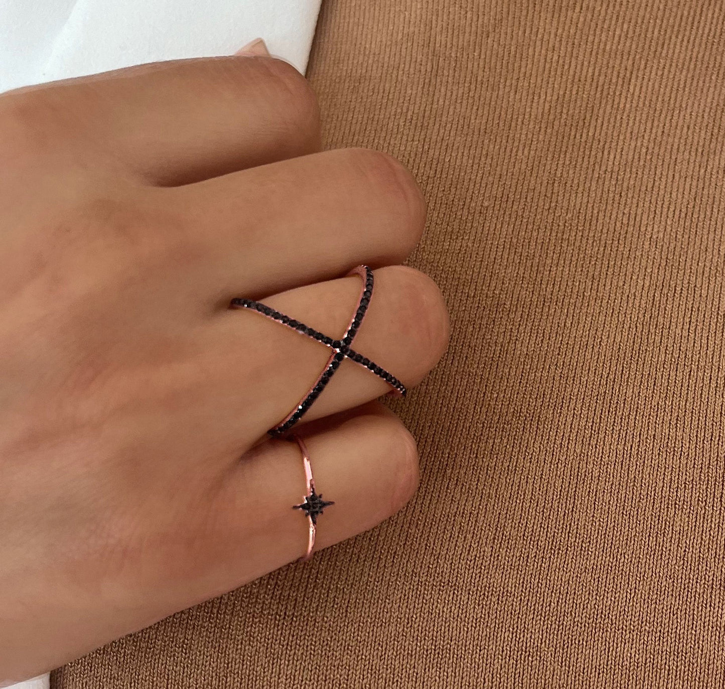 Bague en Argent 925 doré Or rose 18k assemblée d'oxyde de zirconium noir - Maison Di Giorgio