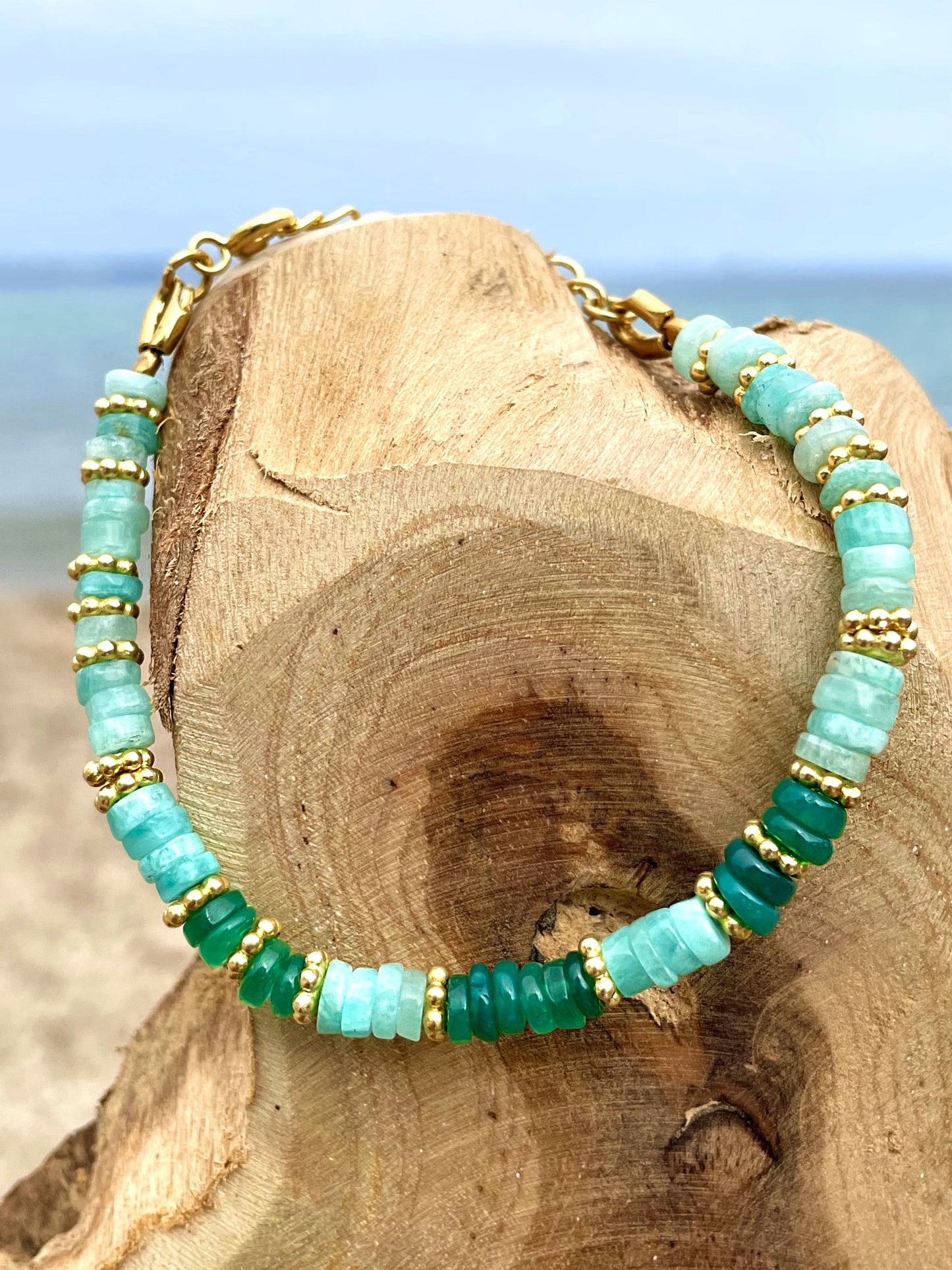 Bracelet perles doré Or jaune 18k assemblé d'onyx vert et amazonite - Maison Di Giorgio