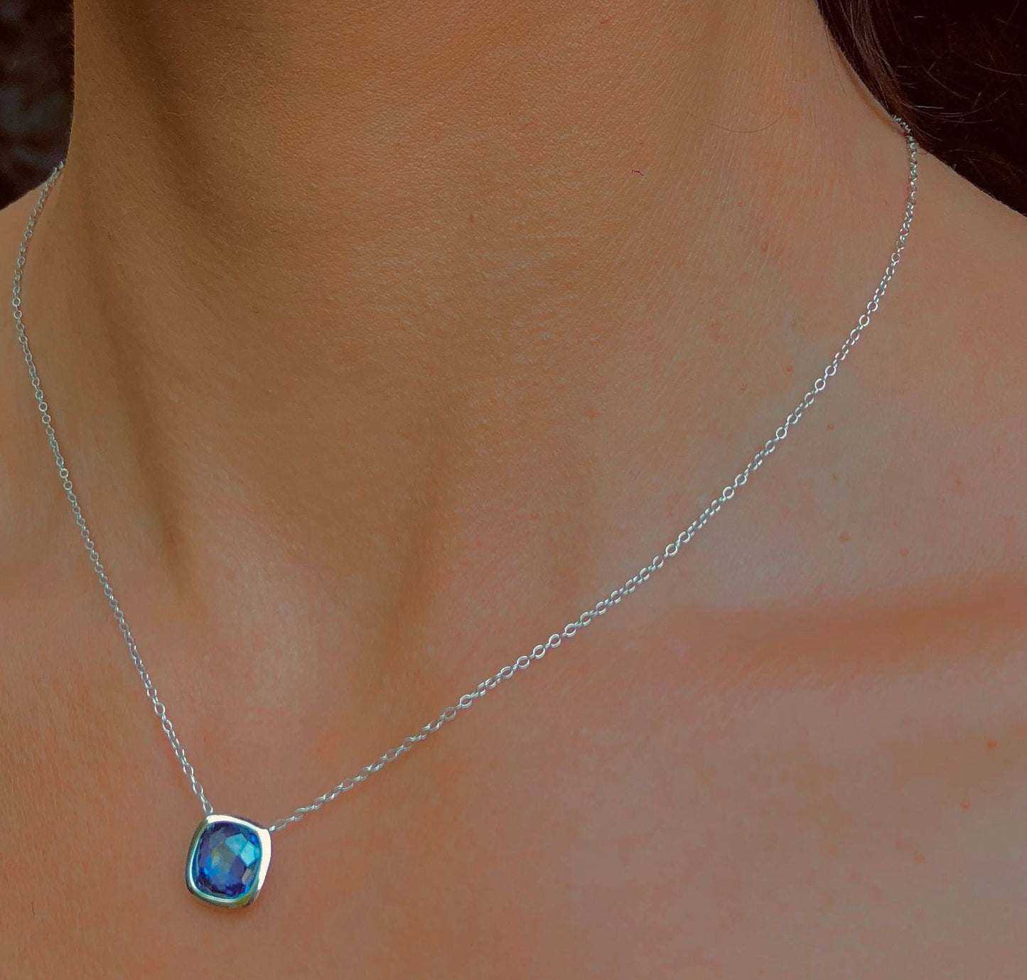 Collier en Argent 925 plaqué Rhodium assemblé de Quartz bleu - Maison Di Giorgio