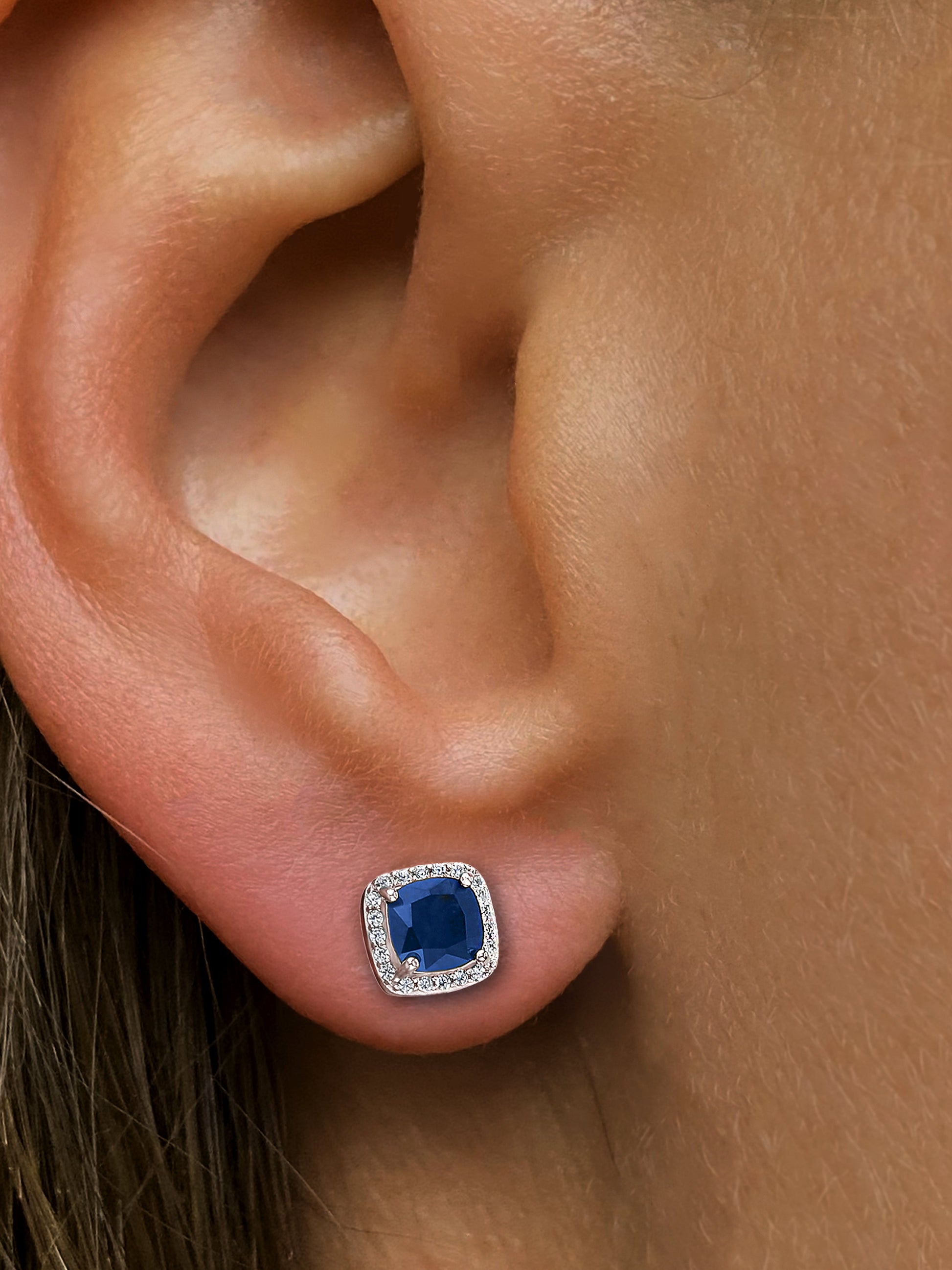 Boucles d'oreilles en Argent 925 plaqué Rhodium et assemblées d'Oxyde de zirconium blanc et Oxyde de zirconium bleu - Maison Di Giorgio