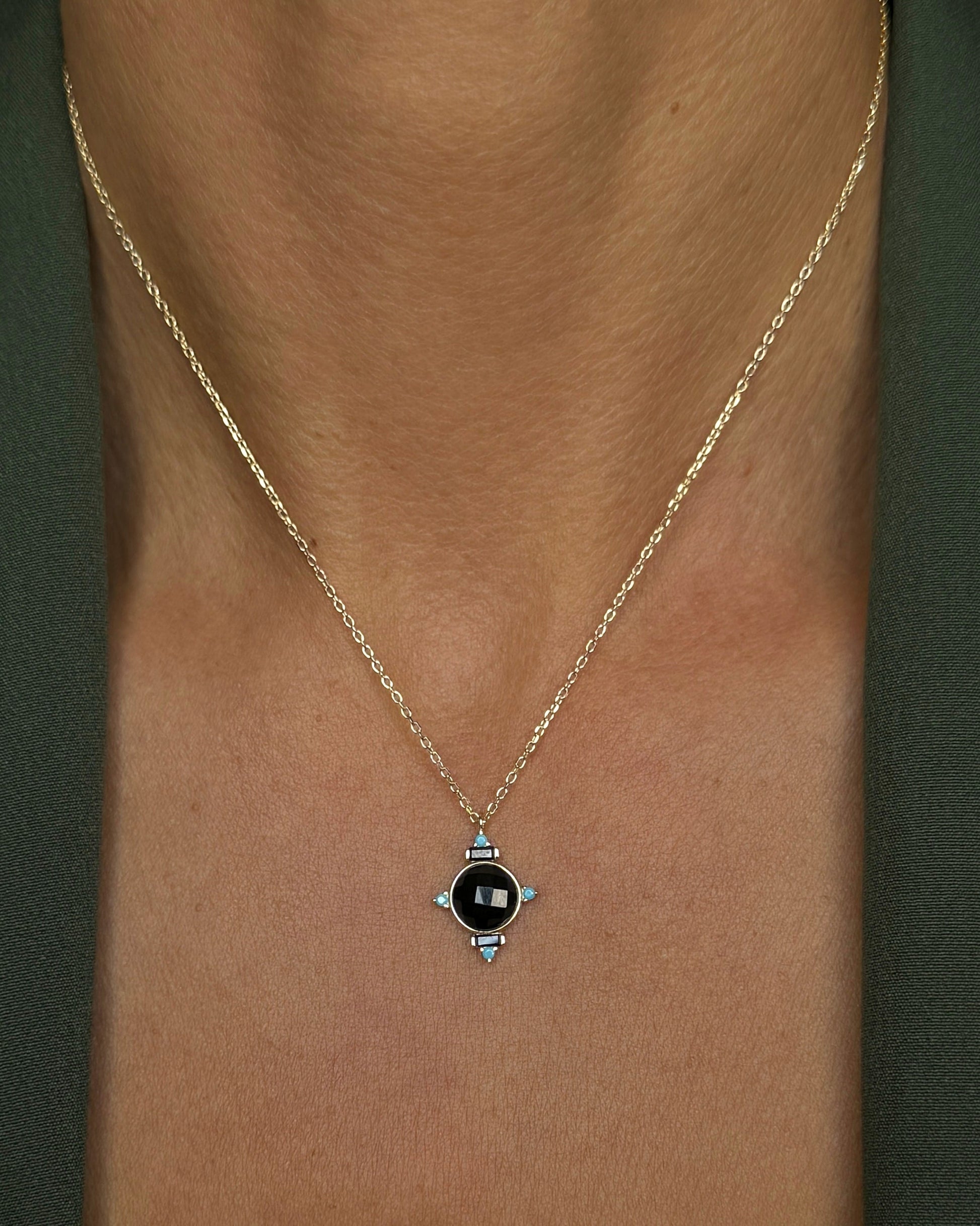 Collier en argent 925 doré Or jaune 18k assemblé d'onyx noir et Turquoise - Maison Di Giorgio