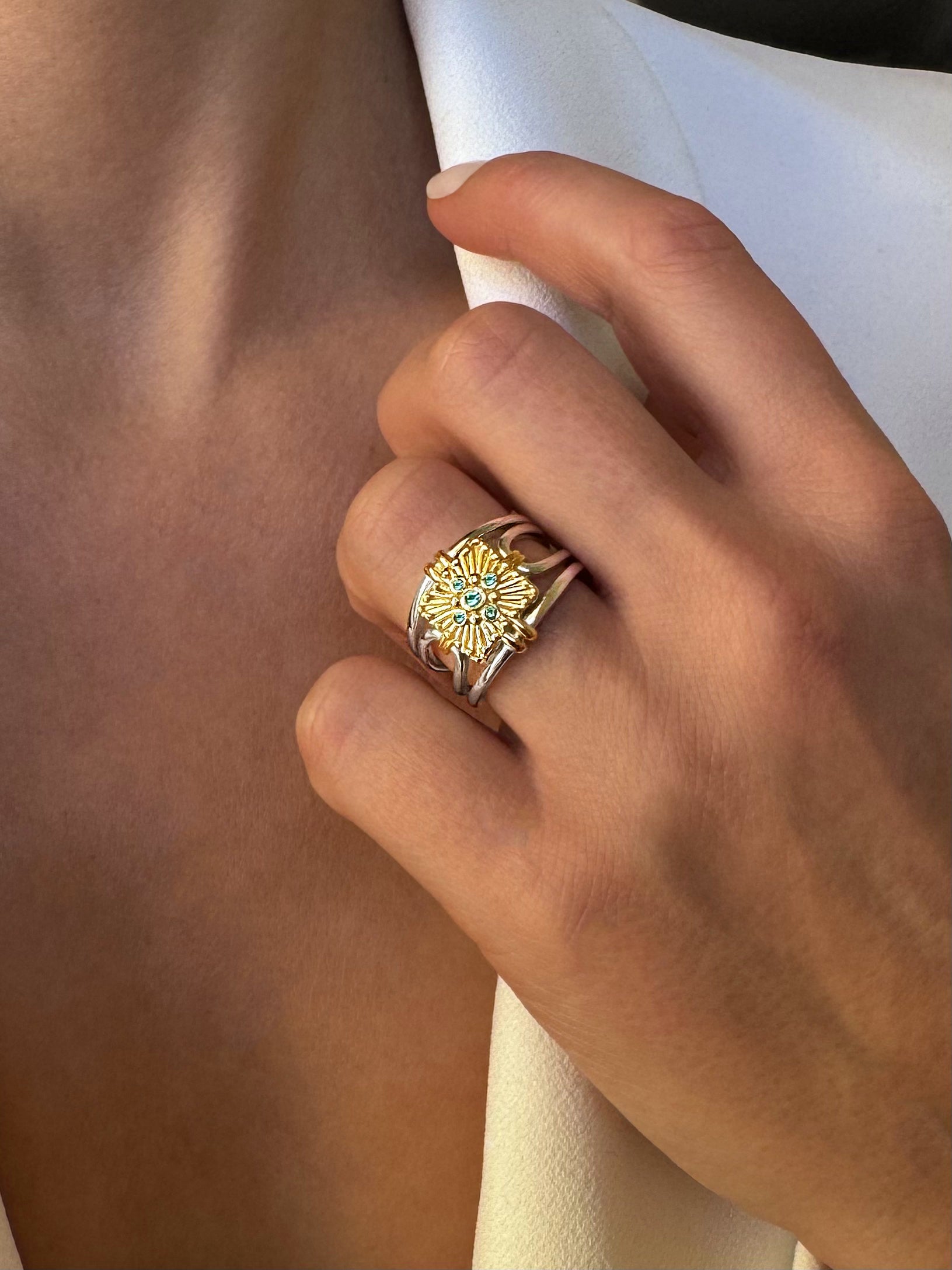 Bague en Argent 925 plaqué Or jaune 18k assemblée d'Émeraude - Maison Di Giorgio