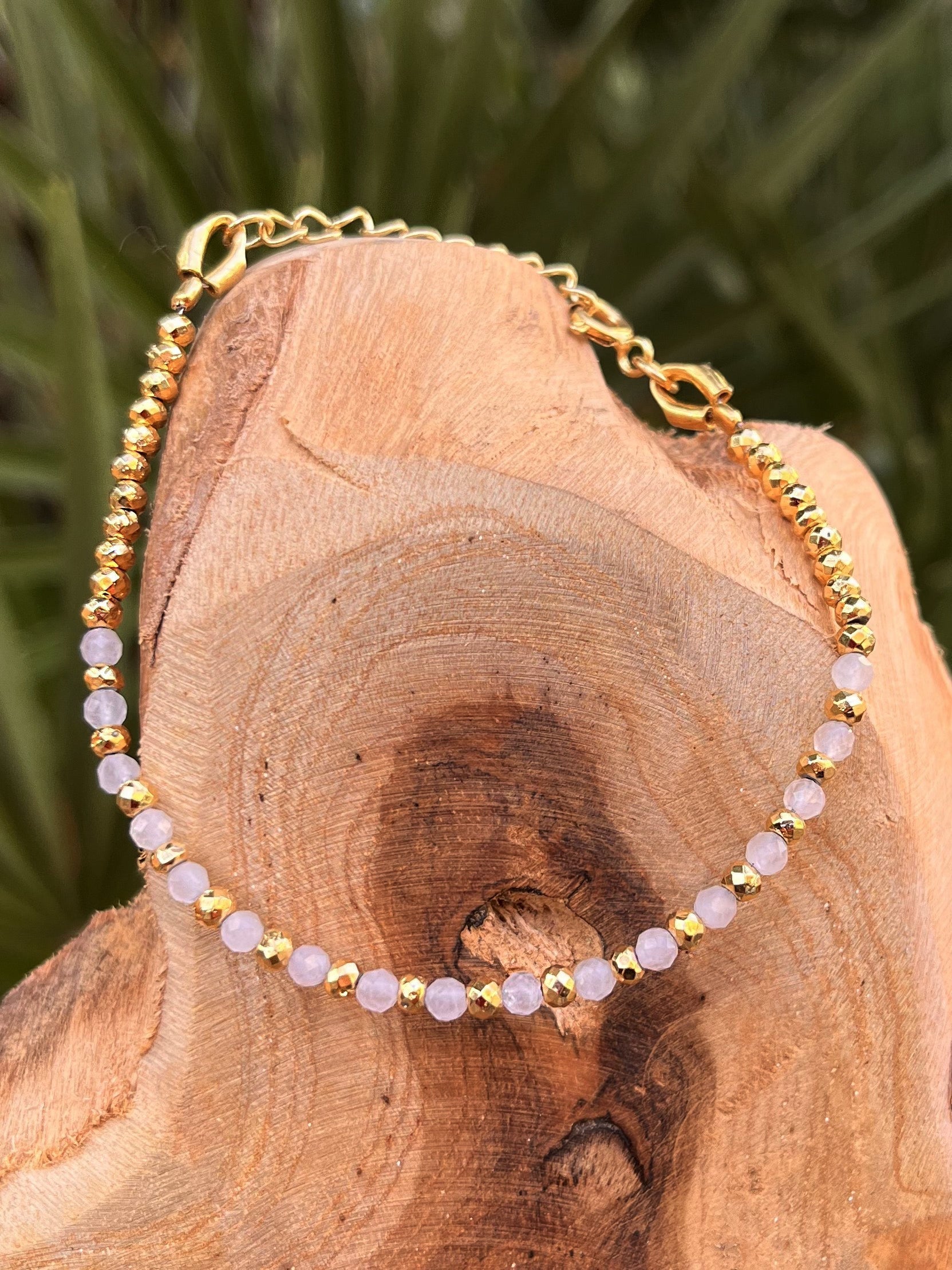 Bracelet perles doré Or jaune 18k assemblé de Quartz rose et Pyrite - Maison Di Giorgio