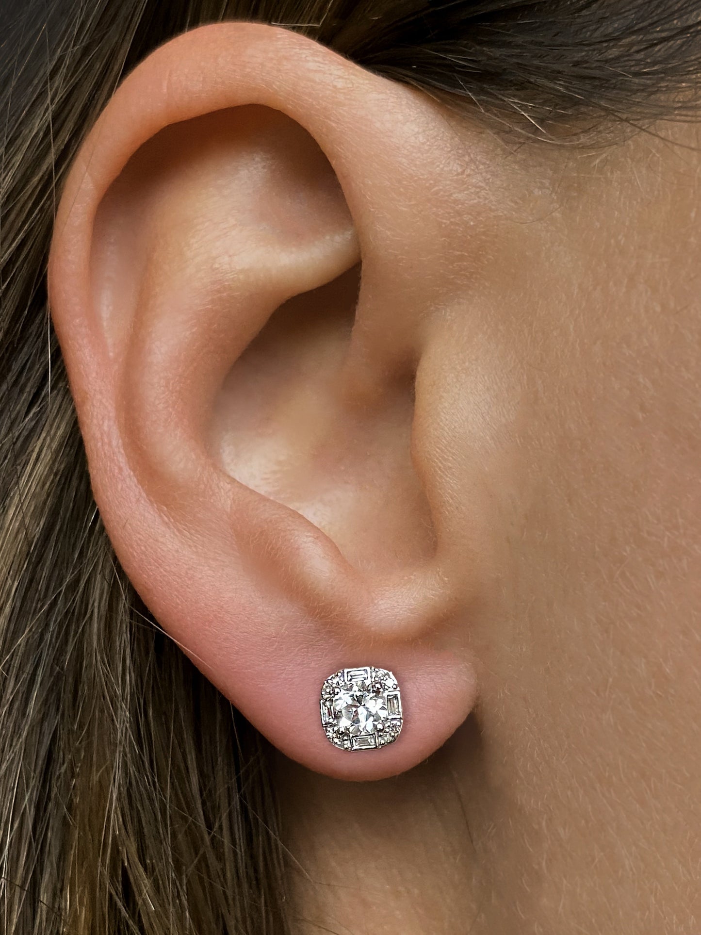 Boucles d'oreilles en Or blanc 9k assemblées de Diamant HSI et Topaze blanche - Maison Di Giorgio