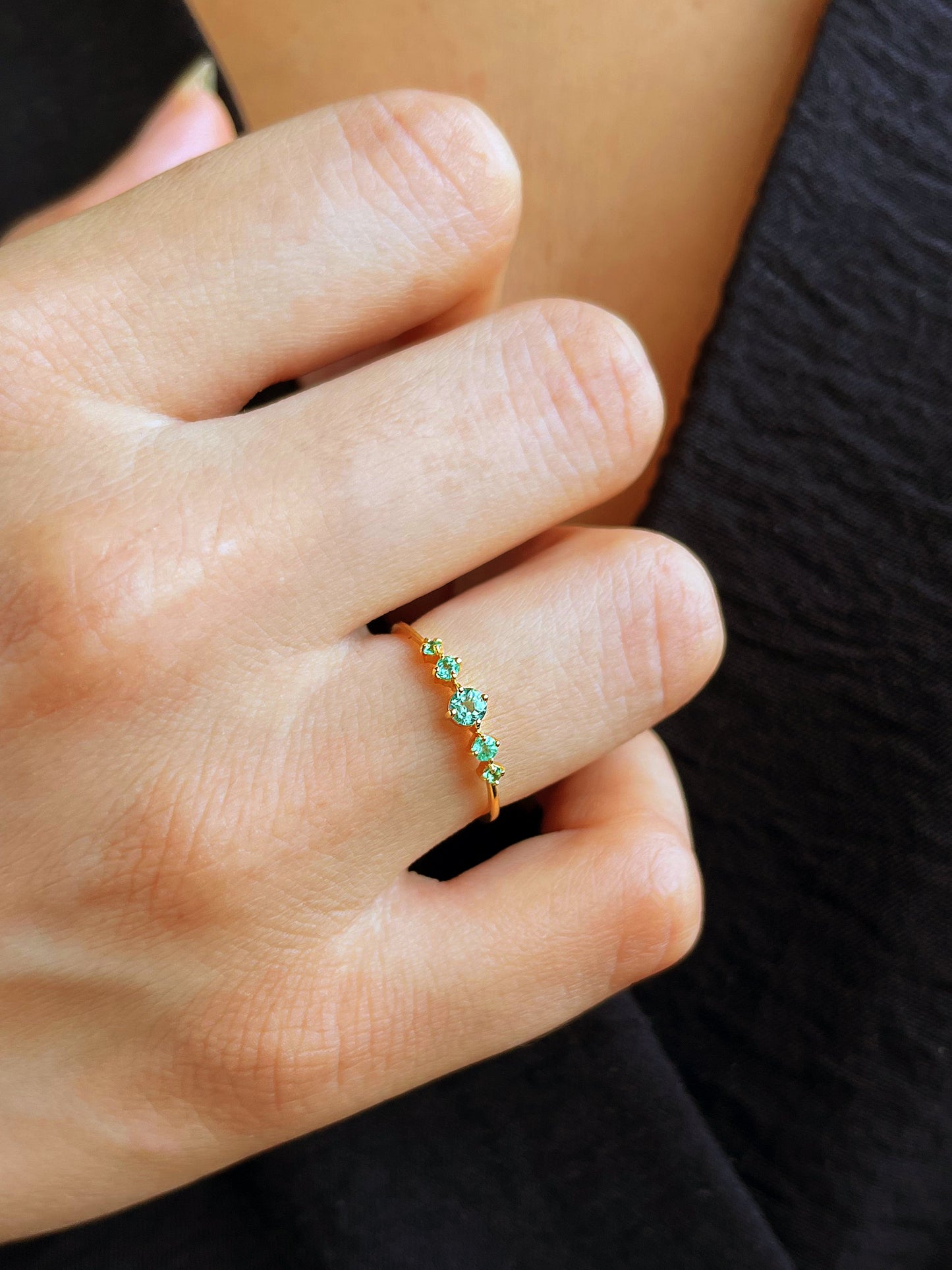 Bague en Or jaune 9k assemblée d'Émeraude - Maison Di Giorgio