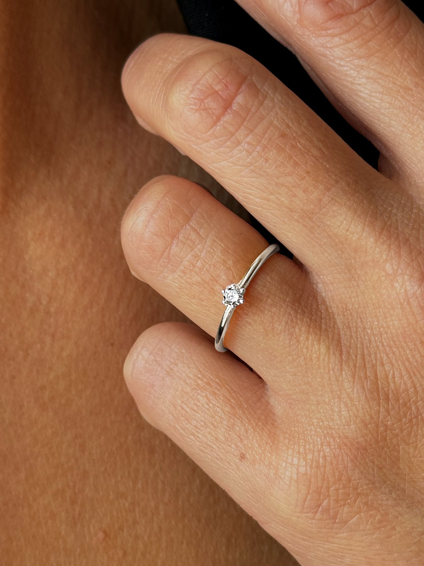 Bague en Or blanc 9k assemblée de Diamant HSI - Maison Di Giorgio