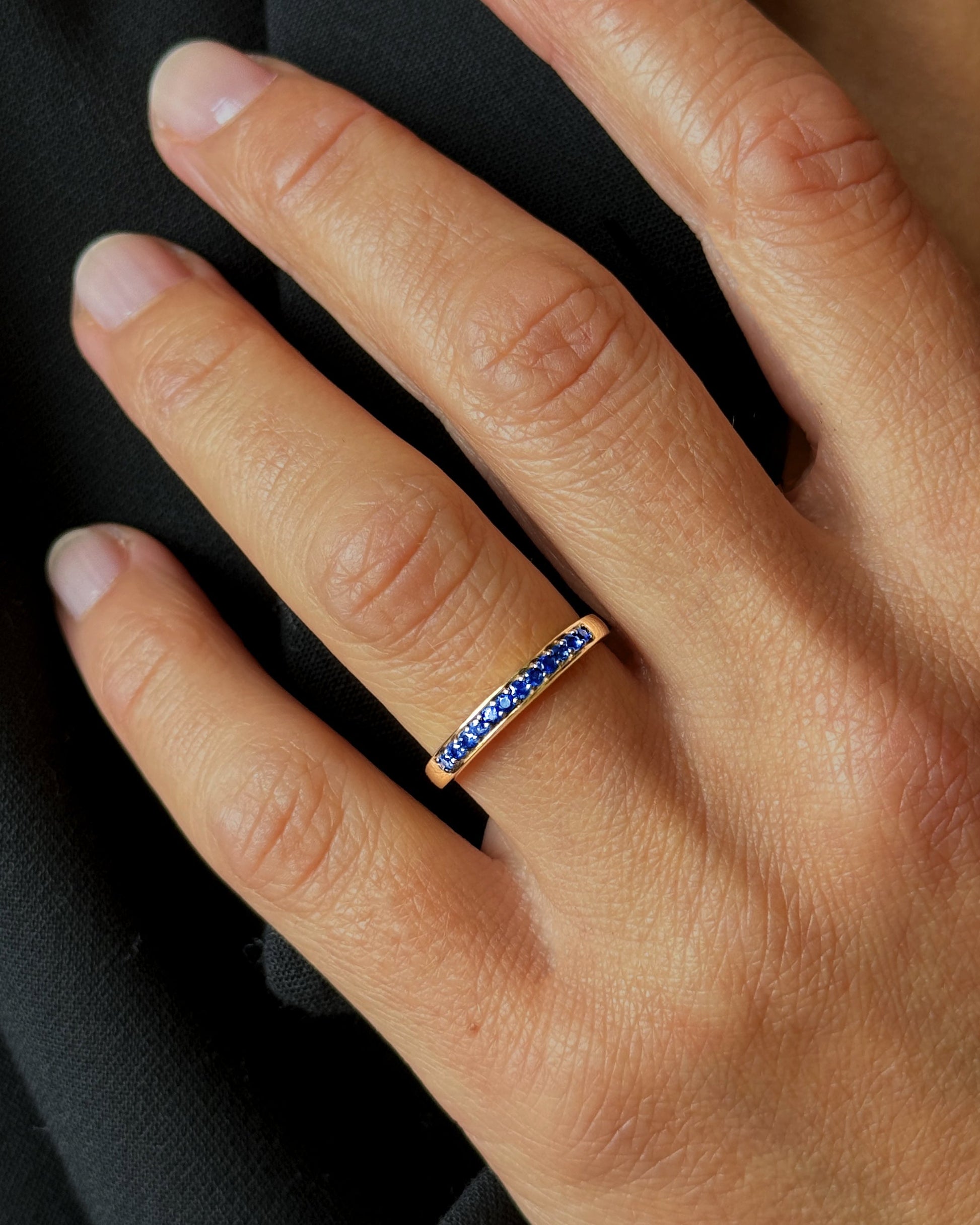 Bague en Or blanc 9k assemblée de Saphir bleu - Maison Di Giorgio