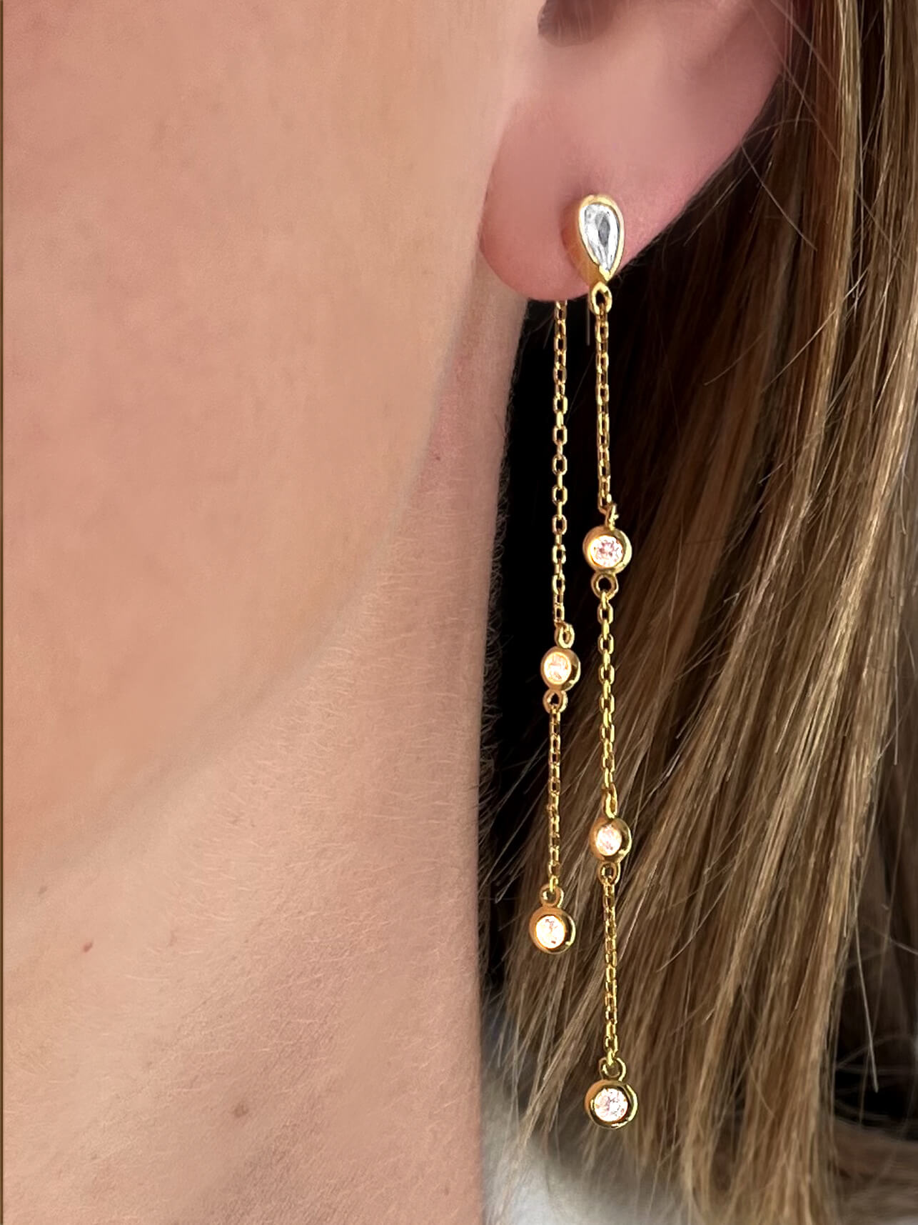 Boucles d'oreilles dorées Or jaune 18k assemblées d'Oxyde de zirconium - Maison Di Giorgio