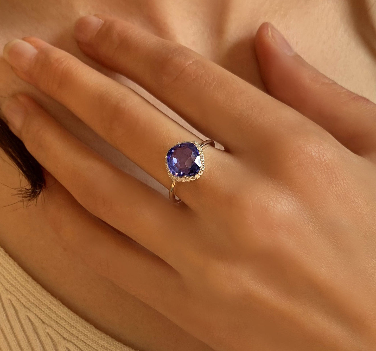Bague en Argent 925 plaqué Rhodium assemblée de Quartz bleu - Maison Di Giorgio