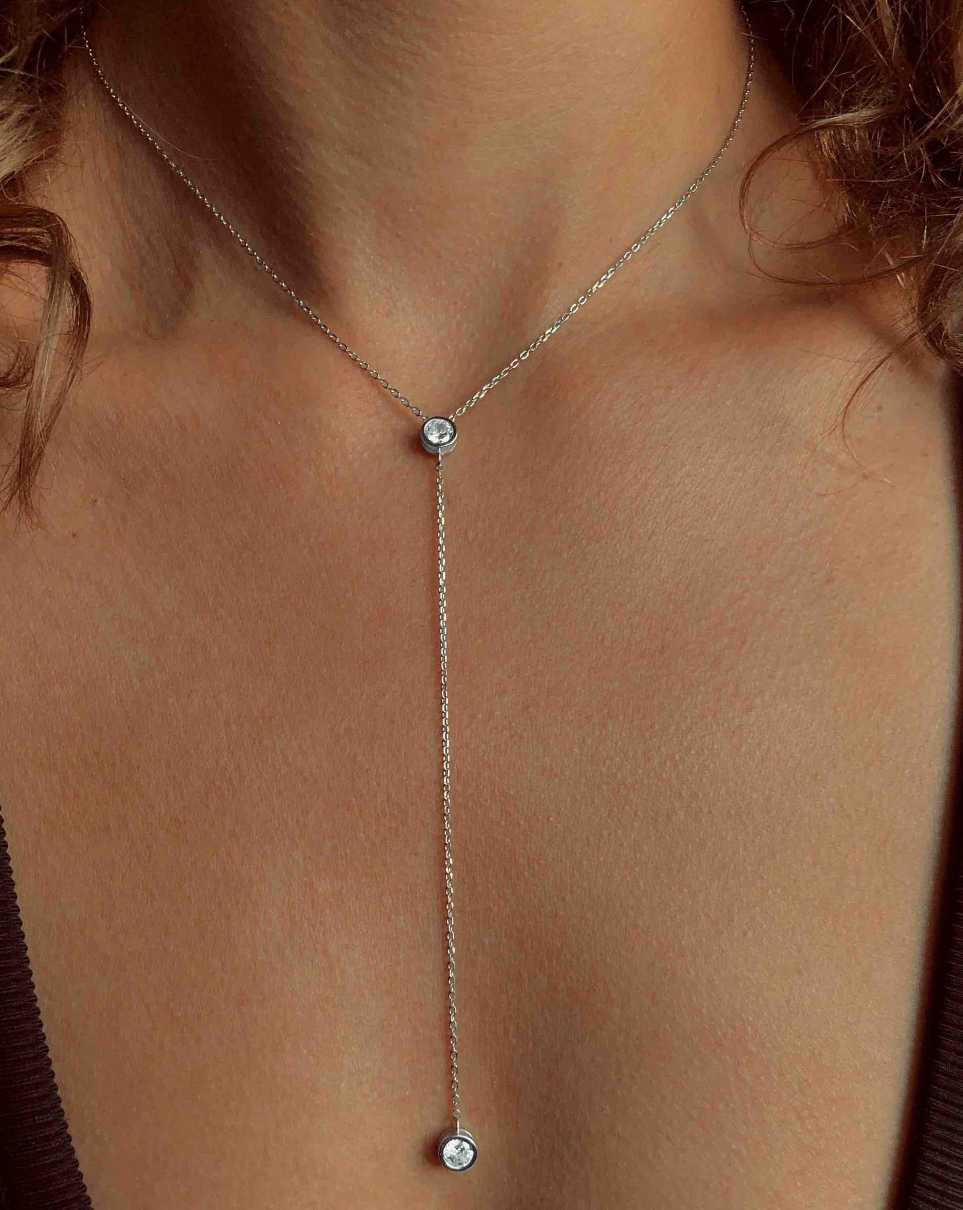 Ensemble de collier et boucles d'oreilles en Argent 925 plaqué Rhodium assemblé d'Oxyde de zirconium - Maison Di Giorgio